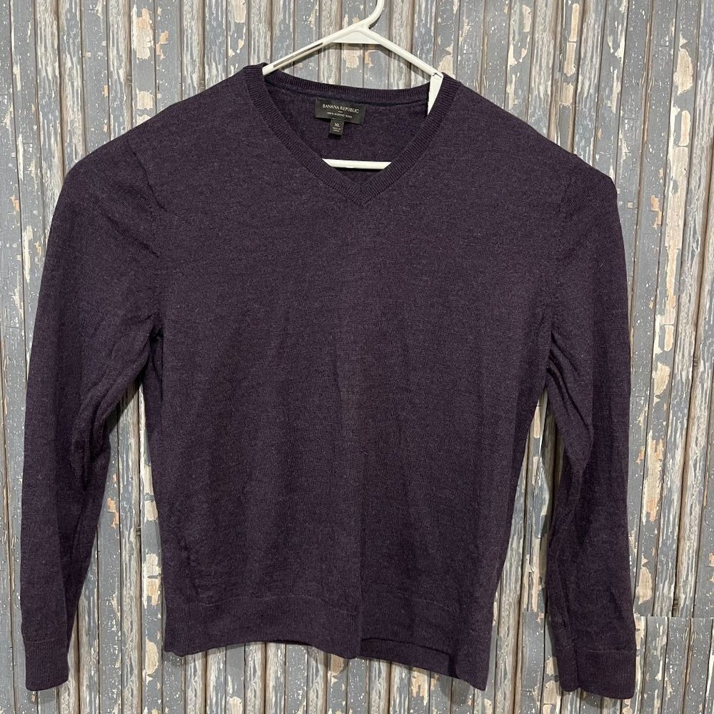 Banana Republic Merino Wool V-Neck Sweater Soft Purple Mens XL